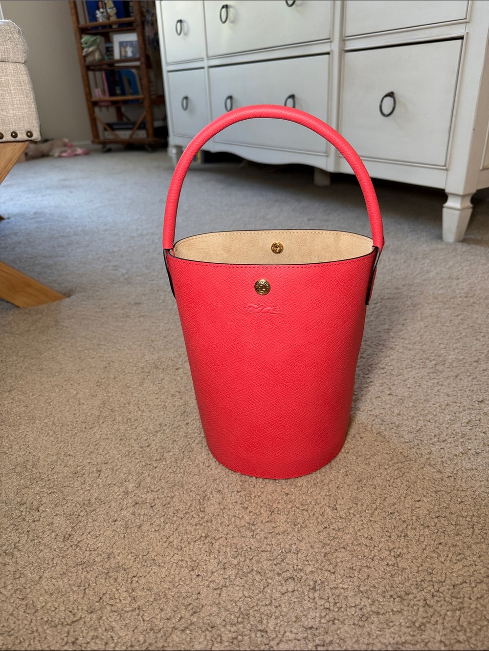 Longchamp Epuré Bucket Bag in Strawberry NWOT